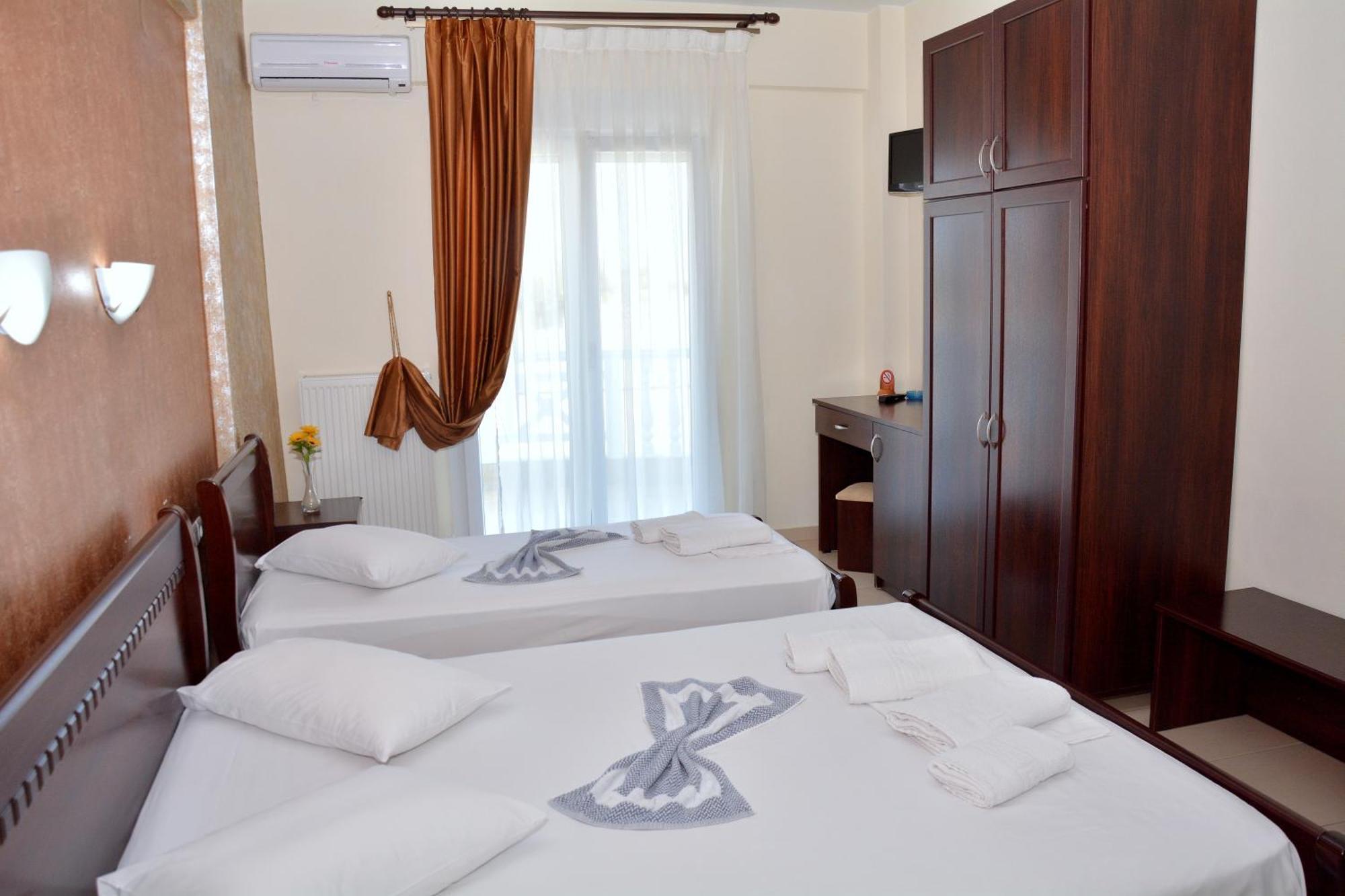 Hotel Paris Paralia Katerinis Bagian luar foto