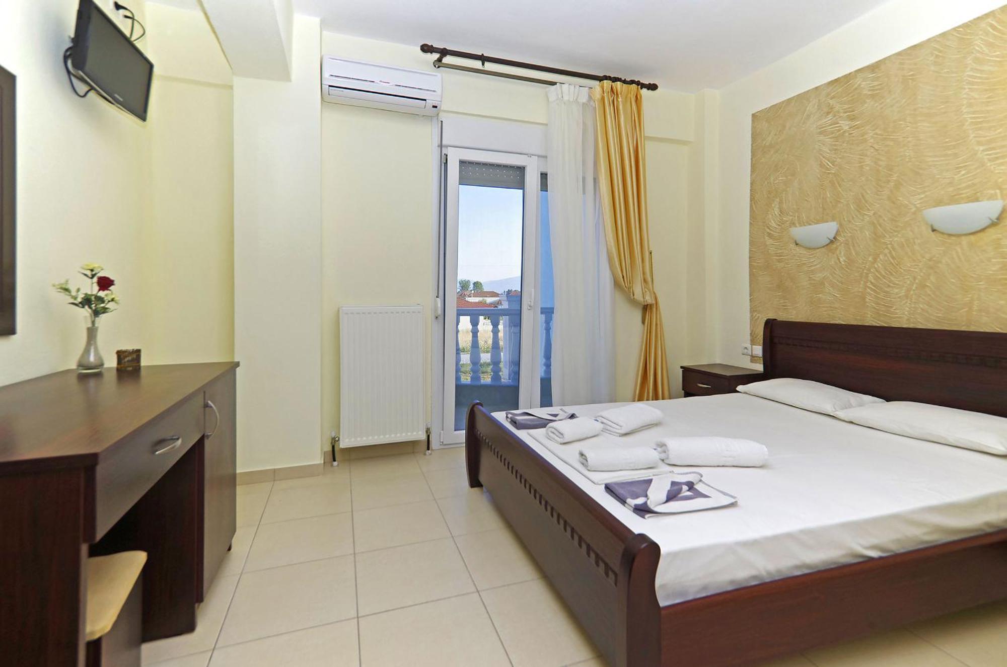 Hotel Paris Paralia Katerinis Bagian luar foto